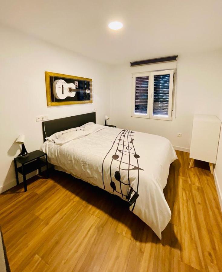 La Casa Del Rock Apartment Aranda de Duero Bagian luar foto