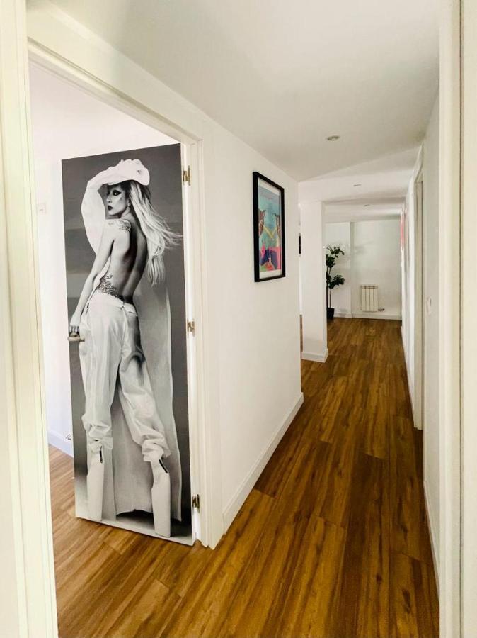 La Casa Del Rock Apartment Aranda de Duero Bagian luar foto