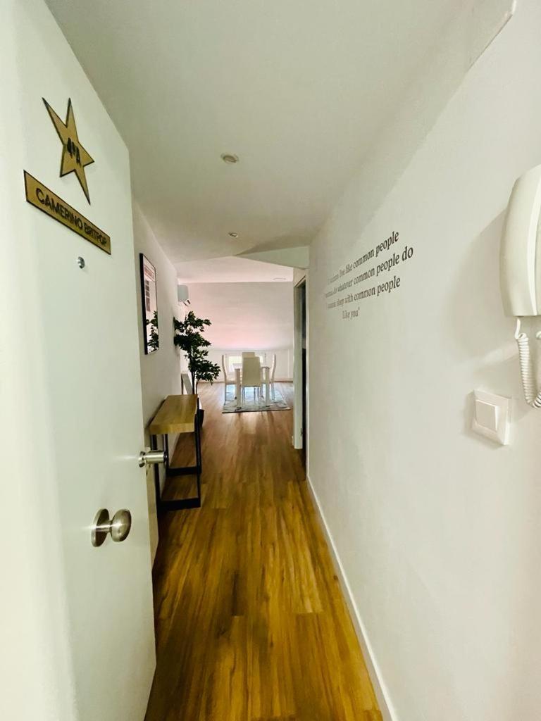 La Casa Del Rock Apartment Aranda de Duero Bagian luar foto